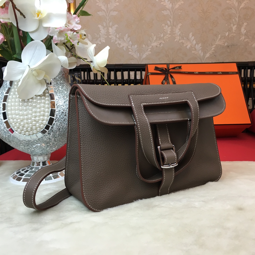 Hermes Halzan 31 Handbag Shoulder Bag In Etoupe Clemence Leather